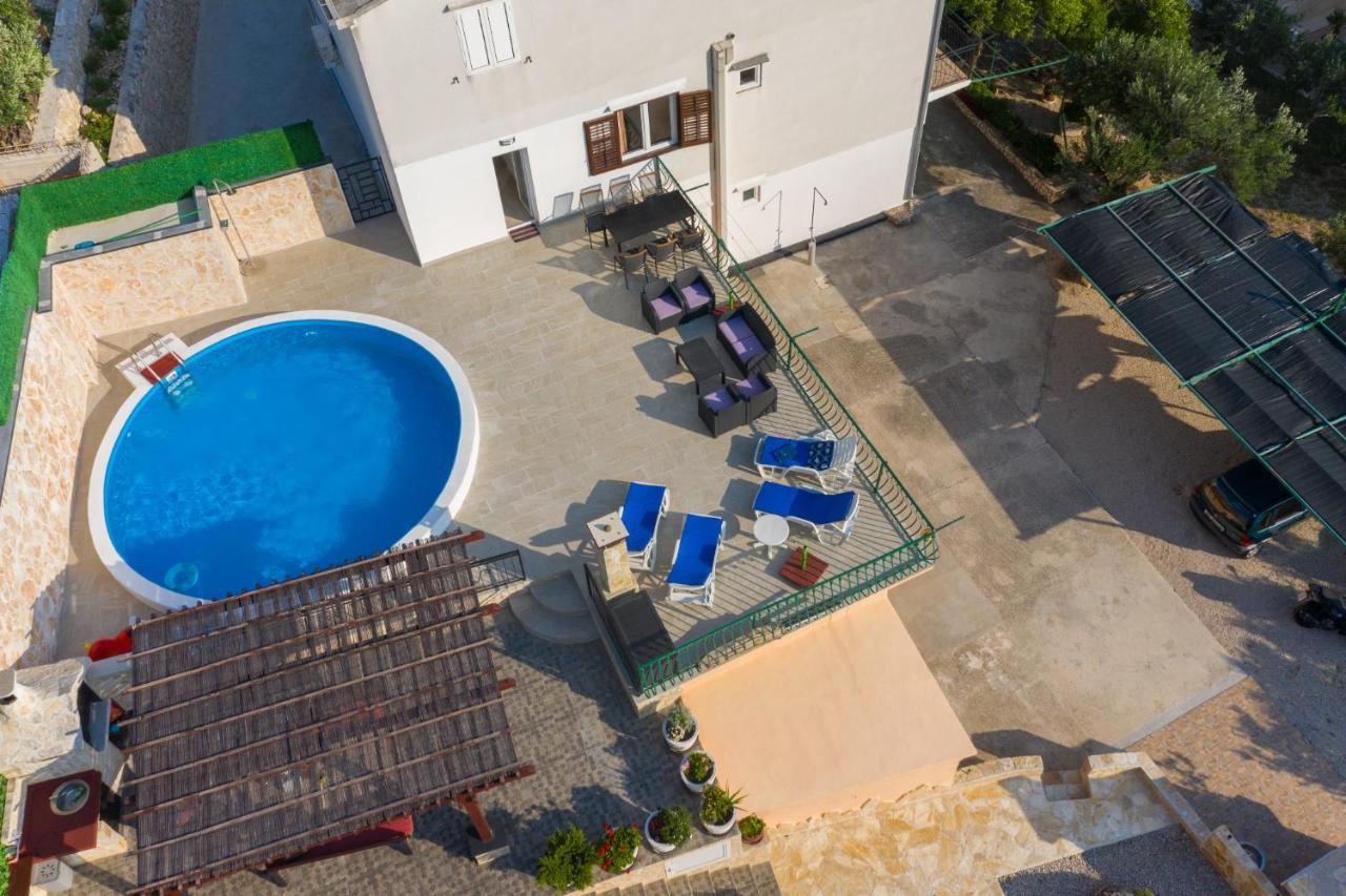 Navis Sea View Apartment With Pool Makarska Exterior photo